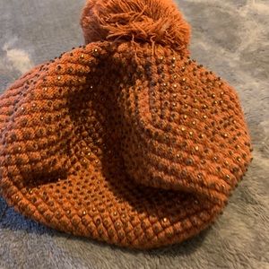 Bearer style cap